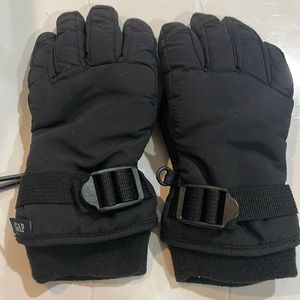 Winter gloves for boys